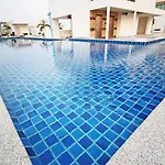 อพาร์ทเม้น Laguna Bay 2 By Psr *