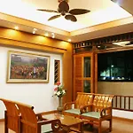 ซันวิว เพลส โรงแรม