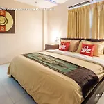 Zen Lk Metro โรงแรม 3*