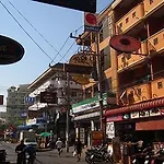 Robin's Nest & Restaurant