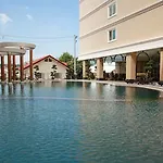 Hotel Crystal 5*