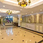 Lk Metropole โรงแรม 3*