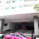 วิวทะเล 6 สวีท อพาร์ตเม้นท์ อพาร์ทเม้น Pattaya