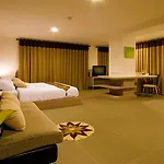 Mooks Aparthotel Pattaya