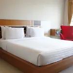 V Style Pattaya North Beach Hostel