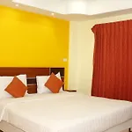 V Style Pattaya North Beach Hostel *