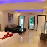 Sirikarn & Luxury Hotel Pattaya