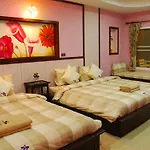 Hotel Bee Orchid Pool Ko Lan