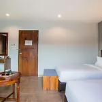 Carunda โรงแรม 4*