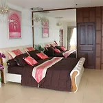 View Talay 3 Apartments