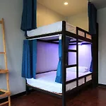 T2 Hostel Thappraya 12