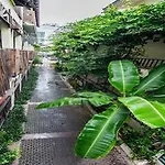 โรงแรม สุทัศน์คอร์ท 5 3*