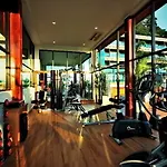 นริส อาร์ท โฮเทล โรงแรม