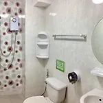 Yoyo Aparthotel