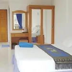 Joy Inn 2*