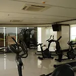 อพาร์ทเม้น Stylish In Peak Towers *