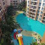 Atlantis Condo B811