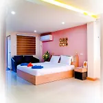 Walking Street - Boutique Near The & Walking Street 3*
