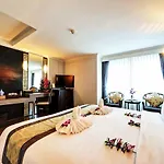 Jomtien Garden & 4* Pattaya