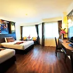 Jomtien Garden & Hotel 4*