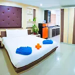 Walking Street - Boutique Near The & Walking Street 3*
