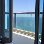 The Palm Front อพาร์ทเม้น Pattaya