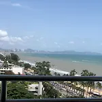 อพาร์ทเม้น Viewtalay Beachfront By Nd