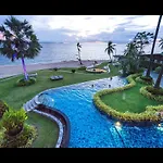 The Palm Front อพาร์ทเม้น
