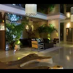 อพาร์ทเม้น The Palm Front Pattaya