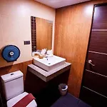 Hotel Mr. Mac's 2*