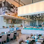 Tsix5 Hotel 4*