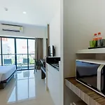 Hotel J 4*