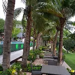 Unixx By Patsamon * Pattaya