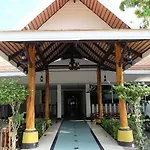 Deeden Pattaya Resort