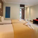 โรงแรม เดอะไรท์ 2*