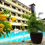 Suppamitr โรงแรม