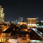 โรงแรม Suppamitr