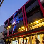 โรงแรม Khunsri Art Boutique Pattaya