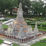 Zen Rooms Naklua