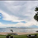อพาร์ทเม้น The Palm Front Pattaya