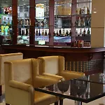 โรงแรม The Grand 3*