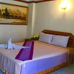 Shagwell Mansions โรงแรม