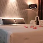 Place Serviced โรงแรม 3*