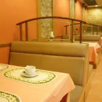 Palm Garden โรงแรม 3*