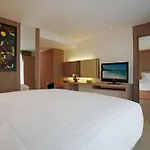 Hotel Centara