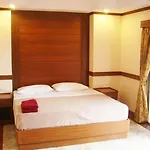 Hotel Navin Mansion 3 3*