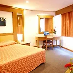 รายัล ทวินส์ พาเลซ 4*