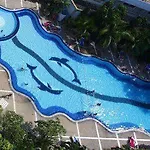 รายัล ทวินส์ พาเลซ โรงแรม