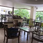 Hotel Opey De Place