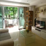 Westbury Aparthotel Pattaya